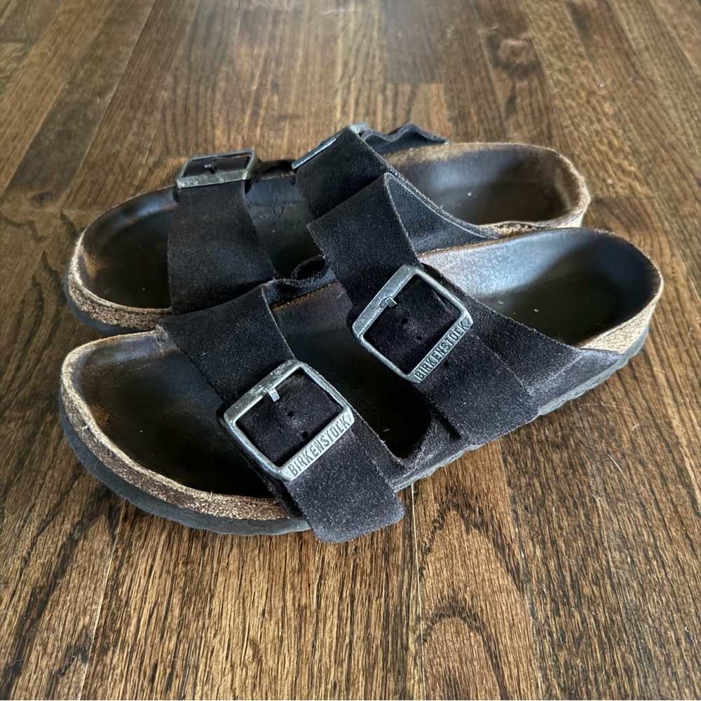 Birkenstock Women’s Arizona Soft Footbed - Suede Velvet Grey Suede Sandals
